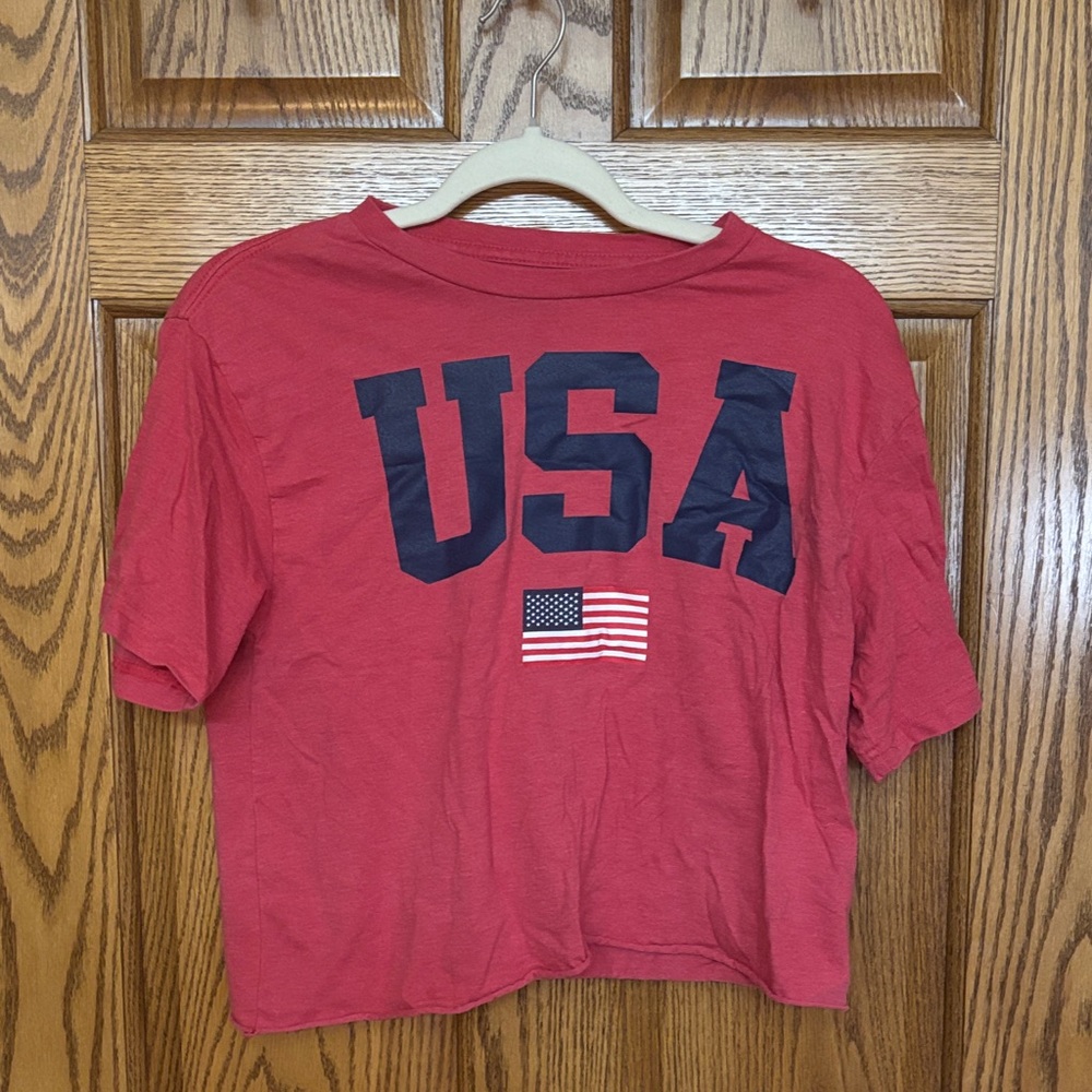 USA Women’s Red Cropped T-Shirt